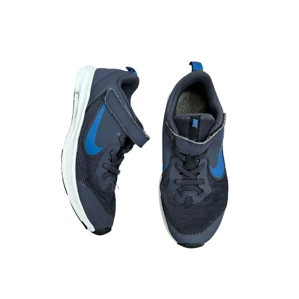 Nike Strap Sneakers
